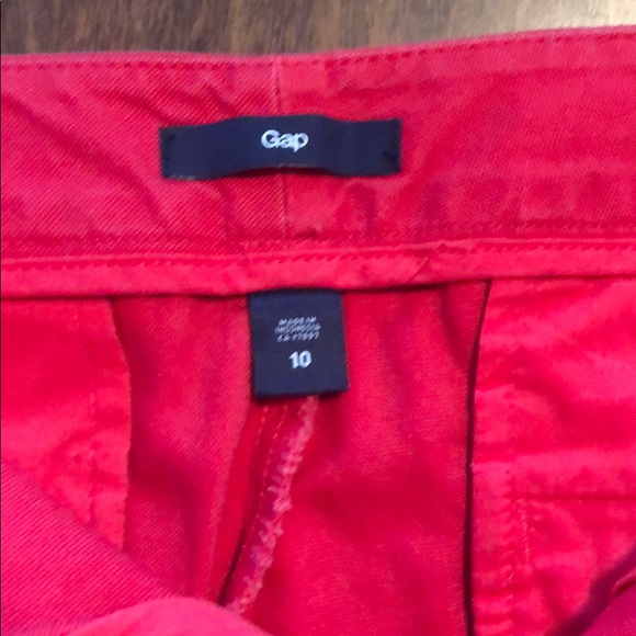 Gap 100% cotton red shorts - Picture 5 of 5